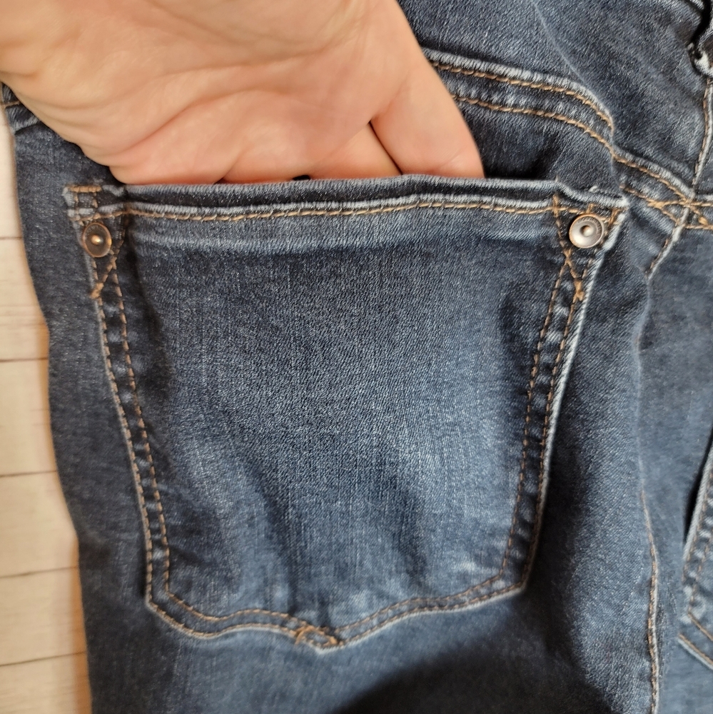 WIT & WISDOM DARK WASH RAW HEM JEANS, SZ 8 - Picture 7 of 10